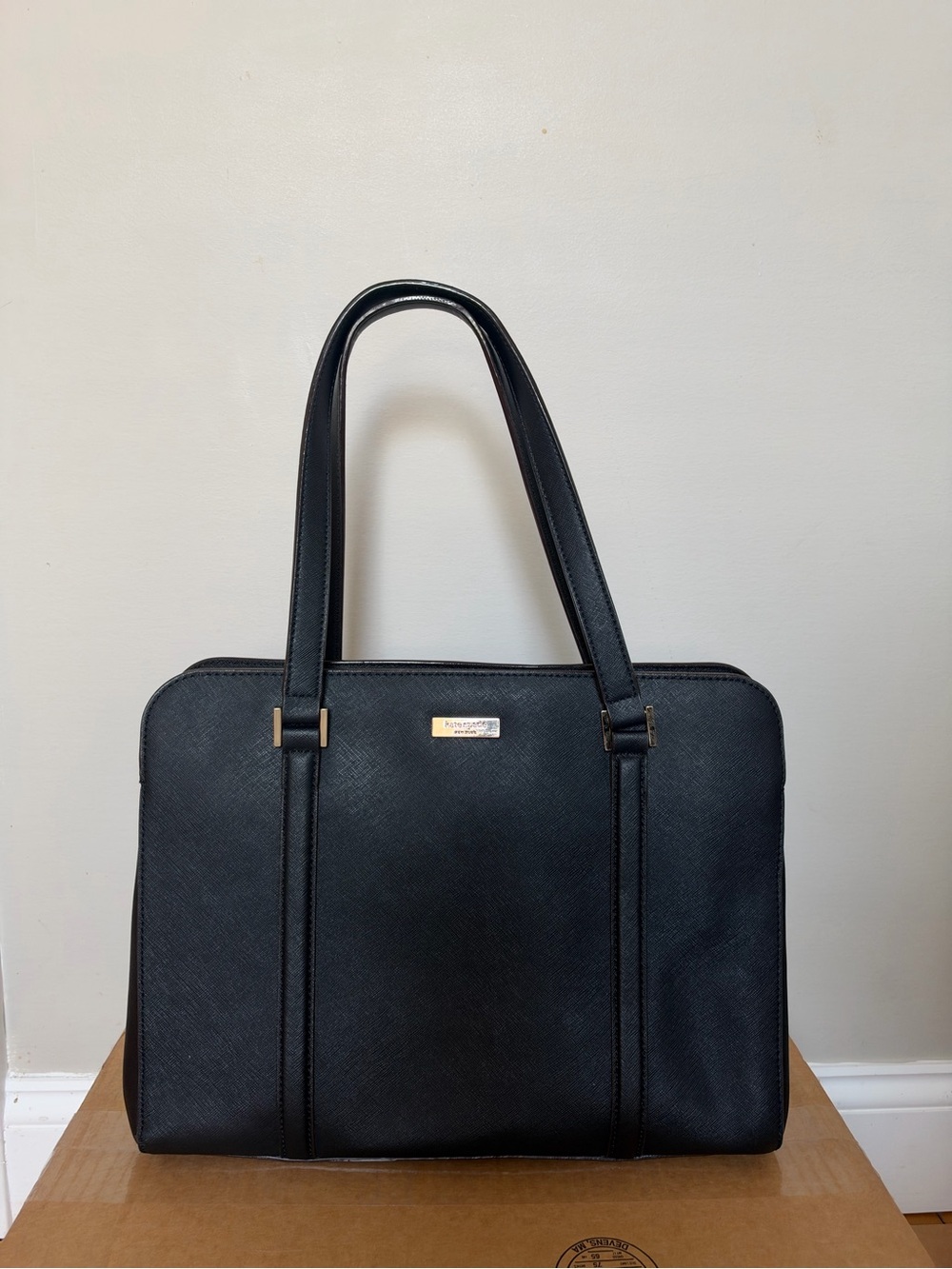Kate Spade Newbury Lane Miles Black Saffiano Leather Shoulder Bag
